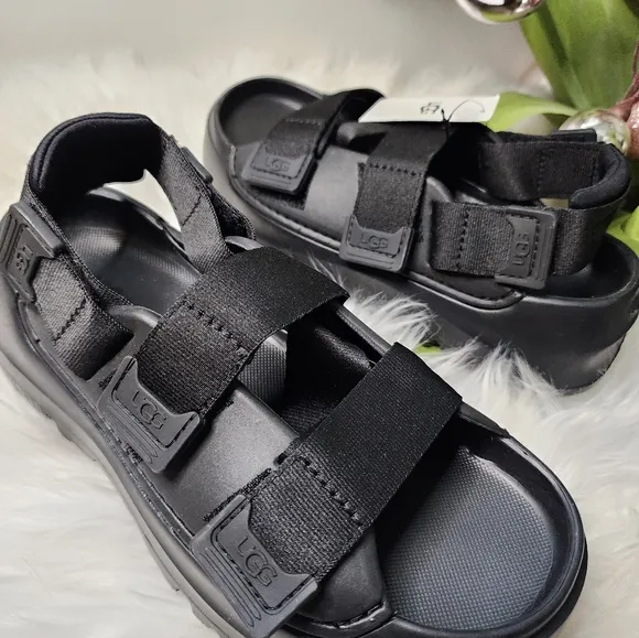 Ugg Stratus Women Sandals new