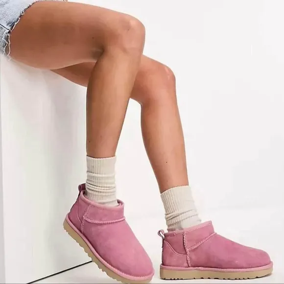 UGG Ultra Mini Boots in Dusty Orchid