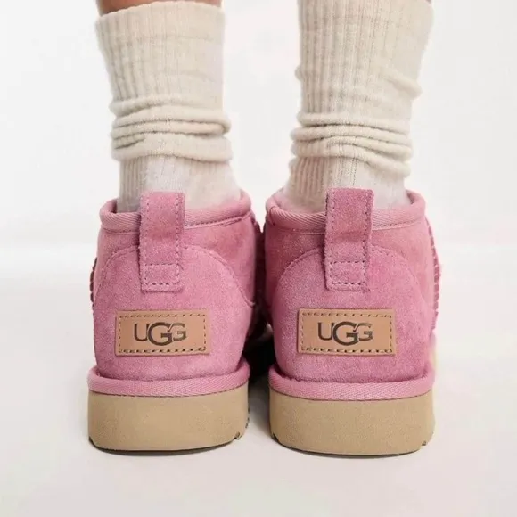 UGG Ultra Mini Boots in Dusty Orchid