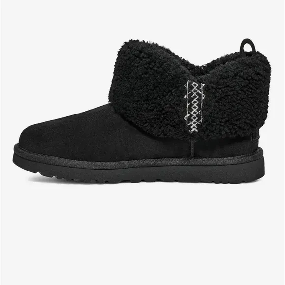 UGG Ultra Mini Braid boots