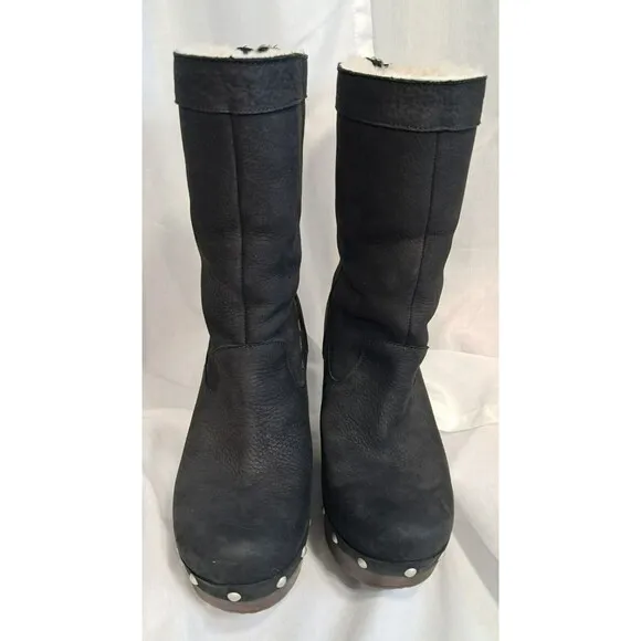 UGG Womans 7 Carnegie Leather Shearling Fur Lined Clog Boots Wood Heel Platform