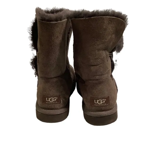 Ugg Women’s Brown Leather Shearling Boots