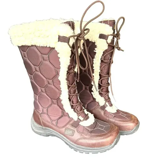UGG Women's Capstone Quilted Brown Leather Sheepskin Waterproof Boots Size 7