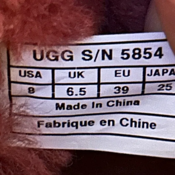UGG Women's Classic Mini 5854 Suede Ankle Boots Rare Color Rust Maroon Size 8