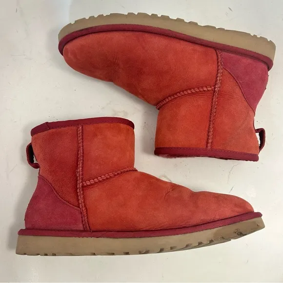 UGG Women's Classic Mini 5854 Suede Ankle Boots Rare Color Rust Maroon Size 8
