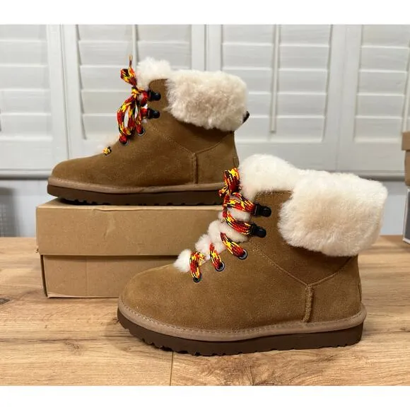UGG Women's Classic Mini Alpine Shearling Lined Boots Chestnut Suede Size 5 NIB