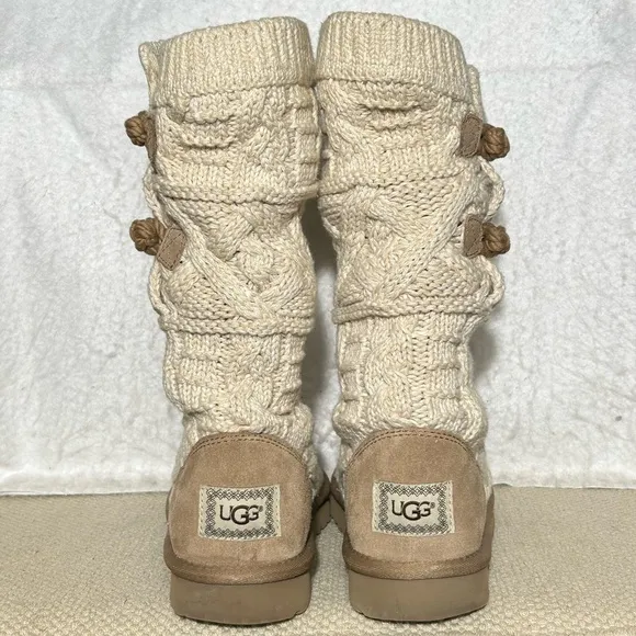 UGG Womens Cream Cardi Cable Knitted Sweater w/Shearling Pull On Boots SZ US 8