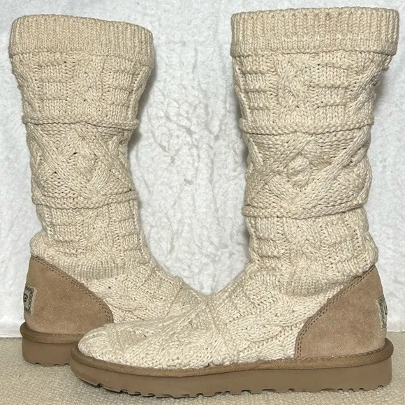 UGG Womens Cream Cardi Cable Knitted Sweater w/Shearling Pull On Boots SZ US 8