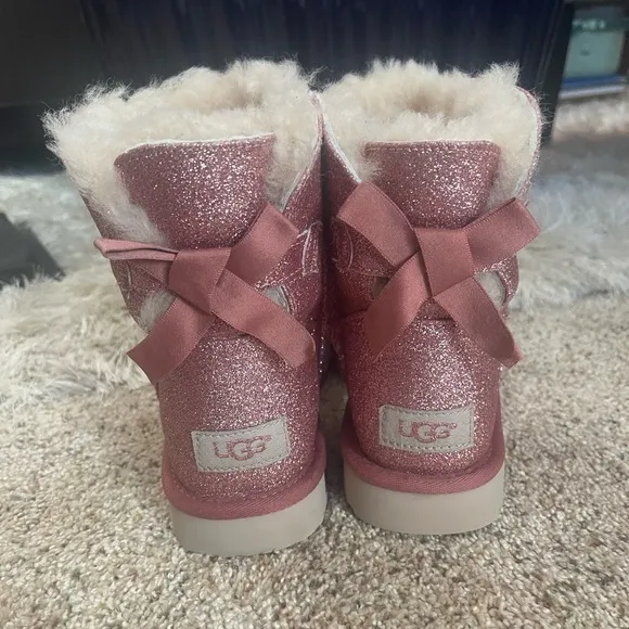 UGG Women's Mini Bailey Bow Pink Sparkle Boots - Size 8