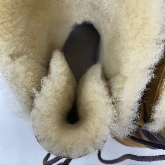 UGG Women’s Naiyah Brown Chestnut Leather Shearling Lined Boots Size 10