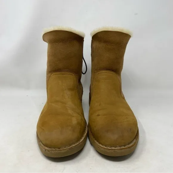 UGG Women’s Naiyah Brown Chestnut Leather Shearling Lined Boots Size 10