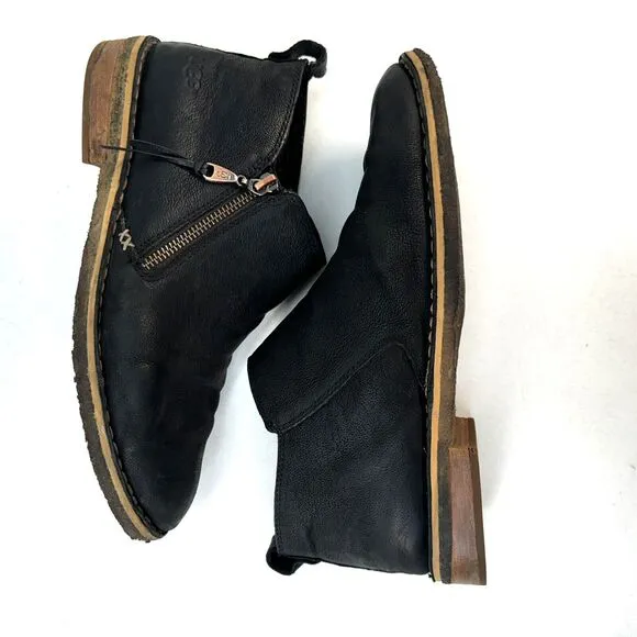 UGG Womens Size 10 Clementine Ankle Boots 1008703 Black Leather Shearling Lined
