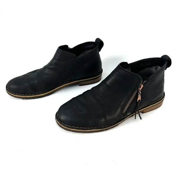 UGG Womens Size 10 Clementine Ankle Boots 1008703 Black Leather Shearling Lined