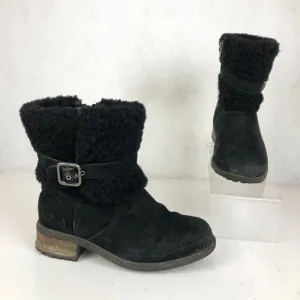UGG Women's Size 5 Blayre Black Leather Water Resistant Side Zip Short Boots