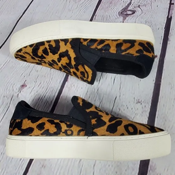 UGG Women's Size 8 Panther Cahlvan Calf Hair Sneakers Loafers