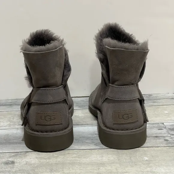 UGG Zariyah Boots Suede Shearling Ankle Booties - Charcoal Gray - Sz - 8.5