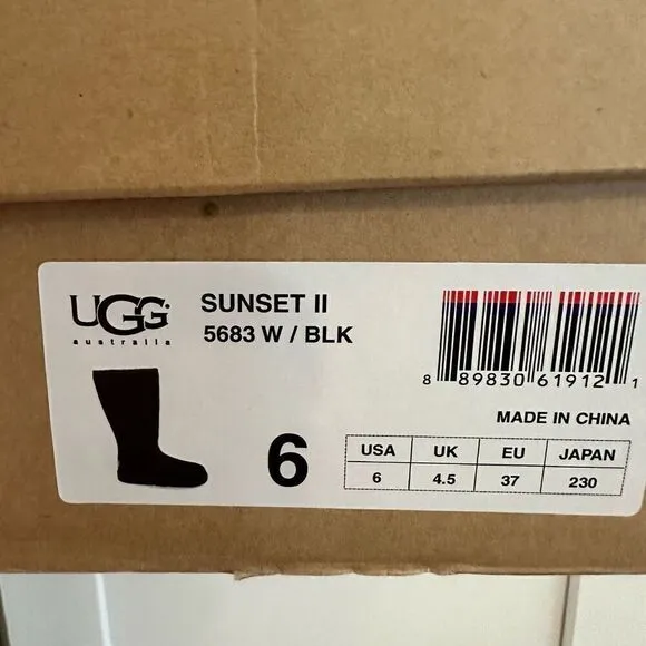 UGG Australia Suede Sunset Zipper Classic Tall Shearling Boots Black Size 6