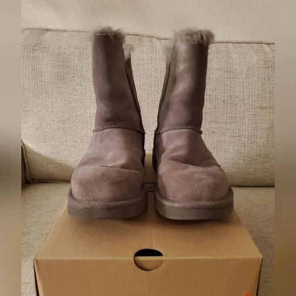 UGG Constantine Charcoal Boots sz 8