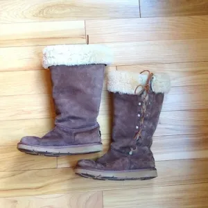 UGGS AUSTRALIA 5163 UPSIDE TALL SHEARLING SUEDE LACE UP BOOTS size 7