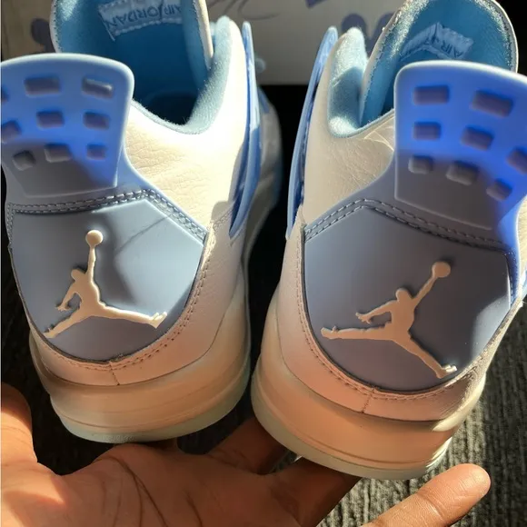 Unreleased 2025 Air Jordan 4 Retro 'Forget Me Not'