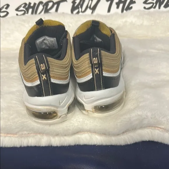 Used-Nike Air Max 97