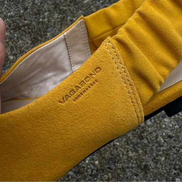 Vagabond Katlin Suede Slingback Mule in Yellow