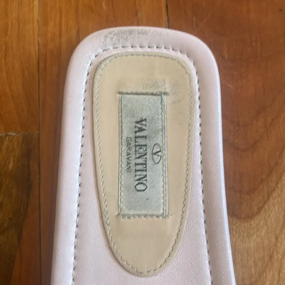 Valentino Garavani Pink Leather Rockstud Slide