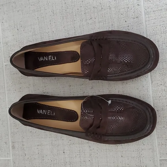 Vaneli Brown Suede, Penny Loafer Moccasin, &quot;Assia&quot; Brown, Size 8.5, New
