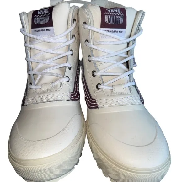 VANS Benny Urban MTE Standard Mid Snow Boots Mens 11 Marshmallow Burgundy ($150)