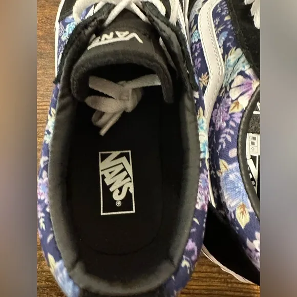Vans Little/Big Girls Moody Floral Purple/Black Sneakers NWT Various Sizes