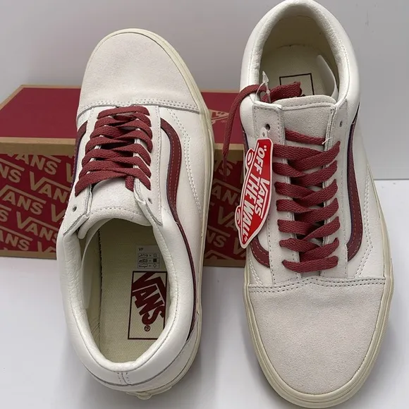 Vans Men’s White and Red Sneakers Old SkoolVintage Pop Marshmallow/VN0A4BW2R2S