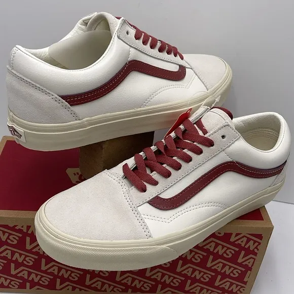 Vans Men’s White and Red Sneakers Old SkoolVintage Pop Marshmallow/VN0A4BW2R2S