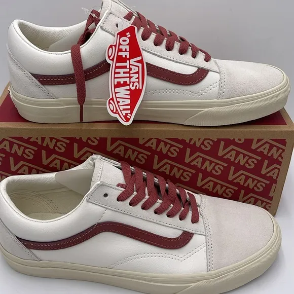 Vans Men’s White and Red Sneakers Old SkoolVintage Pop Marshmallow/VN0A4BW2R2S