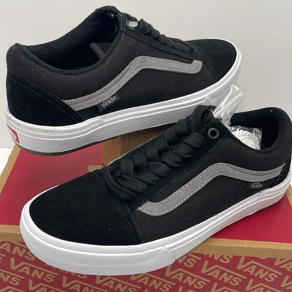 Vans WMNS Black and Gray Sneakers Bmx Old SkoolBlack/Gray/WhiteVN0A5JIP9BG