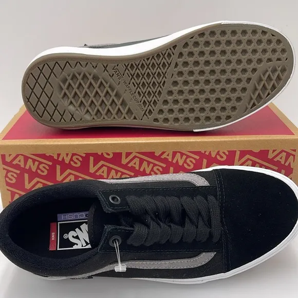 Vans WMNS Black and Gray Sneakers Bmx Old SkoolBlack/Gray/WhiteVN0A5JIP9BG