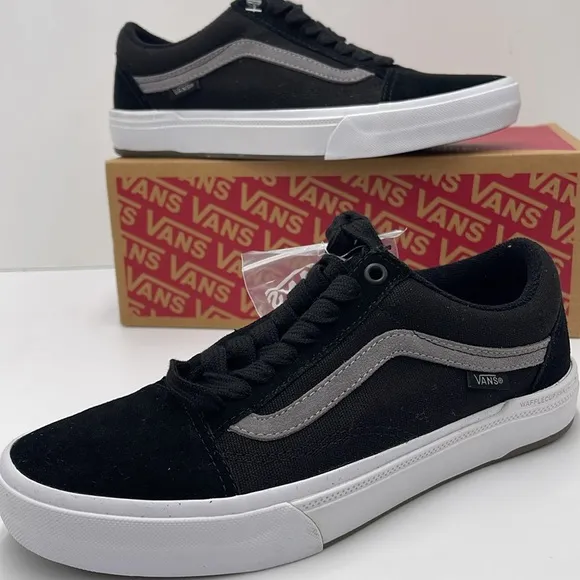 Vans WMNS Black and Gray Sneakers Bmx Old SkoolBlack/Gray/WhiteVN0A5JIP9BG