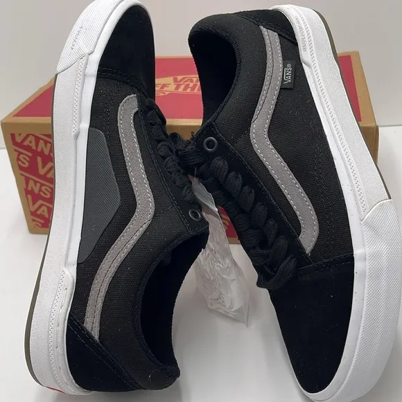 Vans WMNS Black and Gray Sneakers Bmx Old SkoolBlack/Gray/WhiteVN0A5JIP9BG