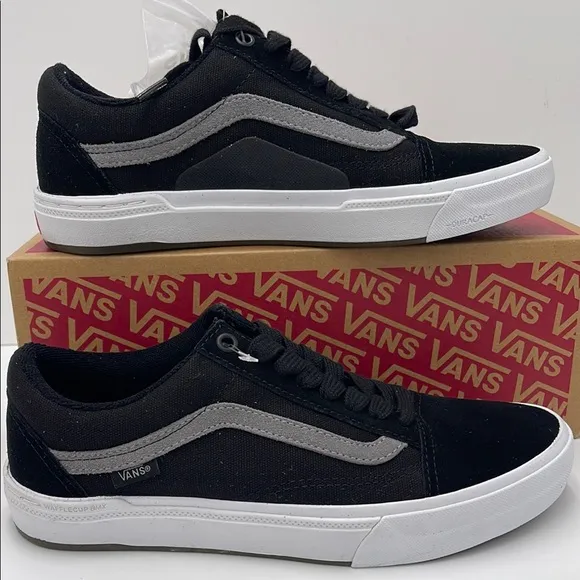 Vans WMNS Black and Gray Sneakers Bmx Old SkoolBlack/Gray/WhiteVN0A5JIP9BG