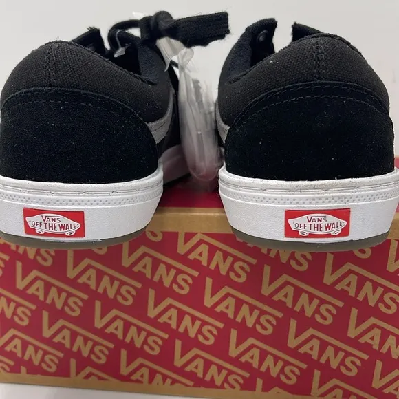 Vans WMNS Black and Gray Sneakers Bmx Old SkoolBlack/Gray/WhiteVN0A5JIP9BG