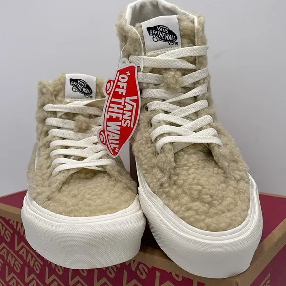 Vans WMNS Sk8-Hi Tapered Sneakers Sk8-Hi TaperedCozy Hug Mojave DesertSherpa