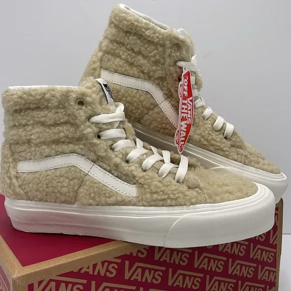 Vans WMNS Sk8-Hi Tapered Sneakers Sk8-Hi TaperedCozy Hug Mojave DesertSherpa