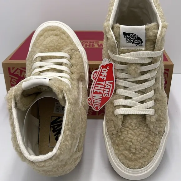 Vans WMNS Sk8-Hi Tapered Sneakers Sk8-Hi TaperedCozy Hug Mojave DesertSherpa