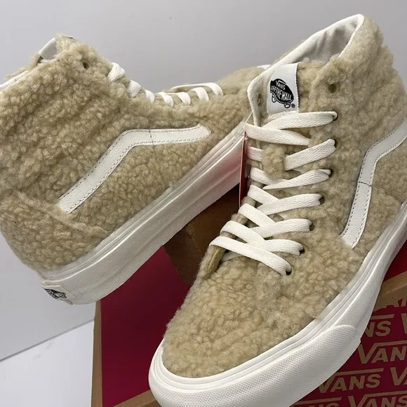 Vans WMNS Sk8-Hi Tapered Sneakers Sk8-Hi TaperedCozy Hug Mojave DesertSherpa