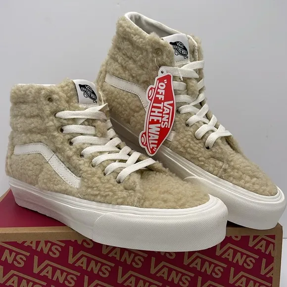 Vans WMNS Sk8-Hi Tapered Sneakers Sk8-Hi TaperedCozy Hug Mojave DesertSherpa