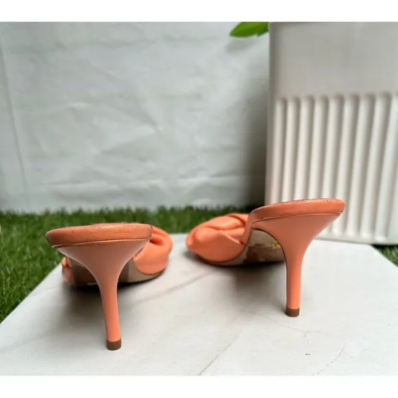 VERONICA BEARD Melli Apricot leather Sandal Size  6 women