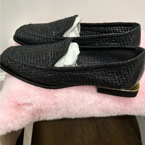 Vince Camuto Women's DalandaLoafer  flat in Black Size 9.5M