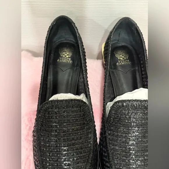 Vince Camuto Women's DalandaLoafer  flat in Black Size 9.5M