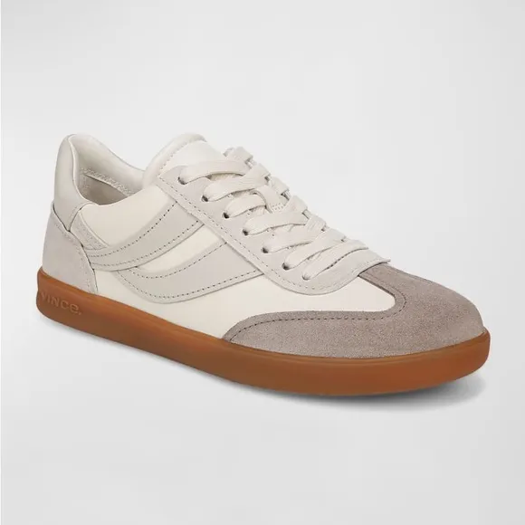 Vince Sneakers size 8