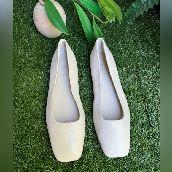 VINCECesta Square Toe Ballet Flat Moonlight size 37.5 US 7.5