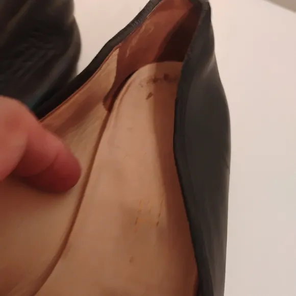Vintage Chanel Ballet Flats Iconic Cap Toe Leather 37.5 Fair